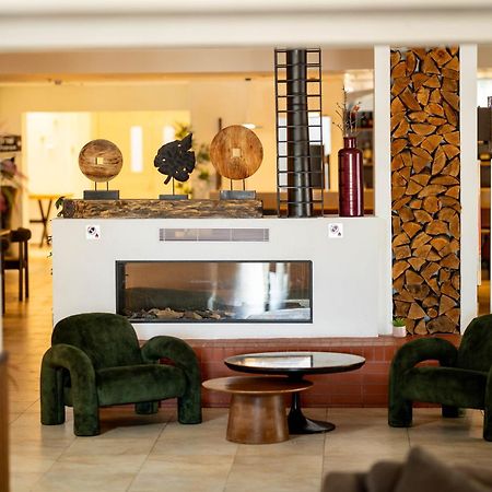 C Hotel Neve Ilan Εξωτερικό φωτογραφία
