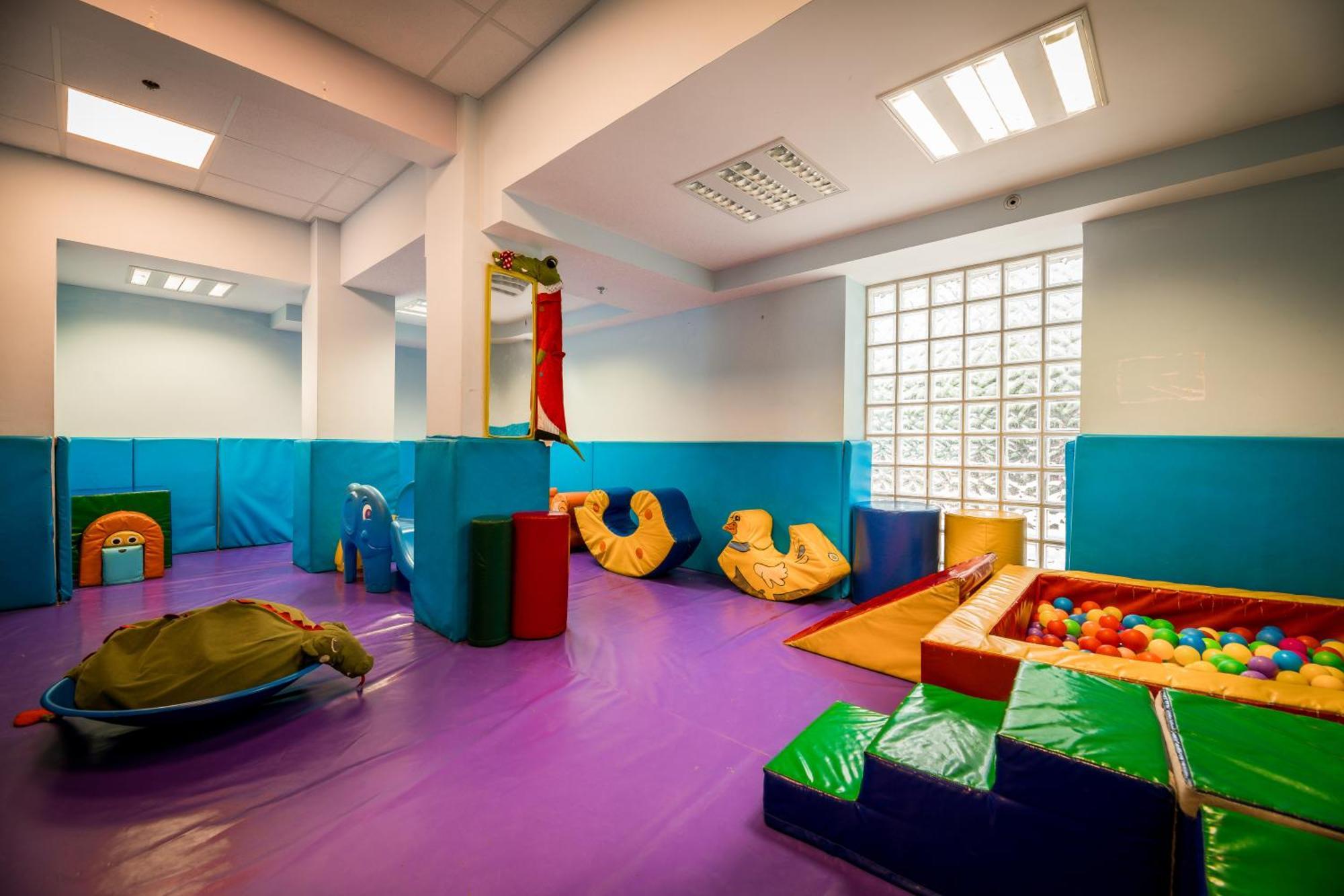 C Hotel Neve Ilan Εξωτερικό φωτογραφία