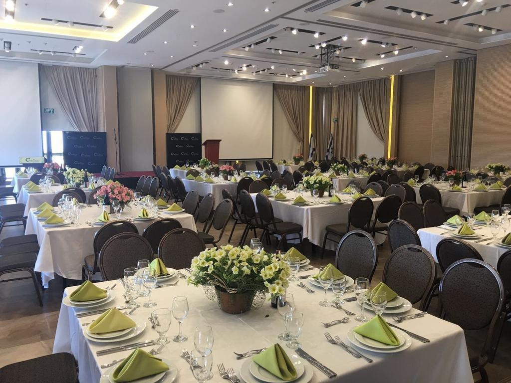 C Hotel Neve Ilan Εξωτερικό φωτογραφία