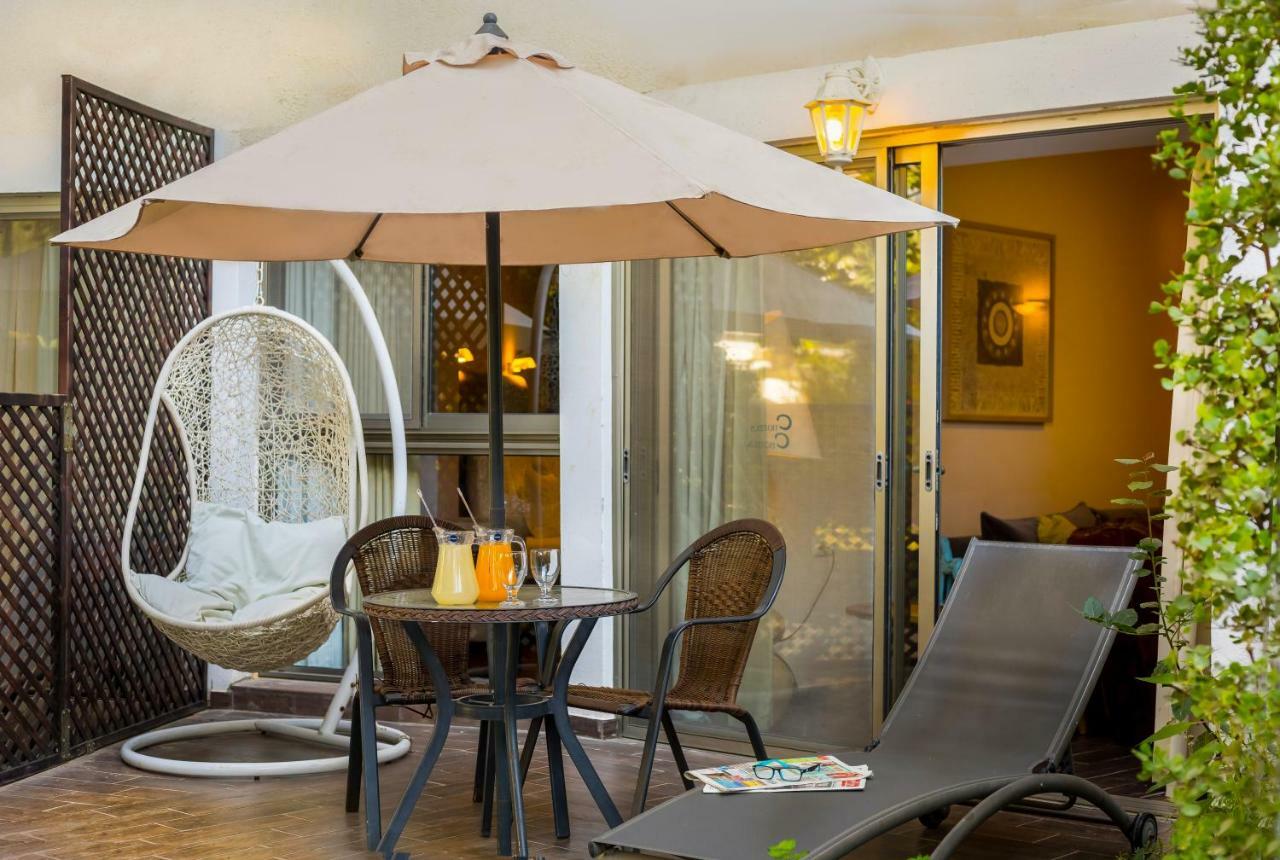 C Hotel Neve Ilan Εξωτερικό φωτογραφία
